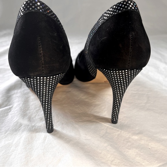 Capelli Rossi Heels *New* - Picture 4 of 4